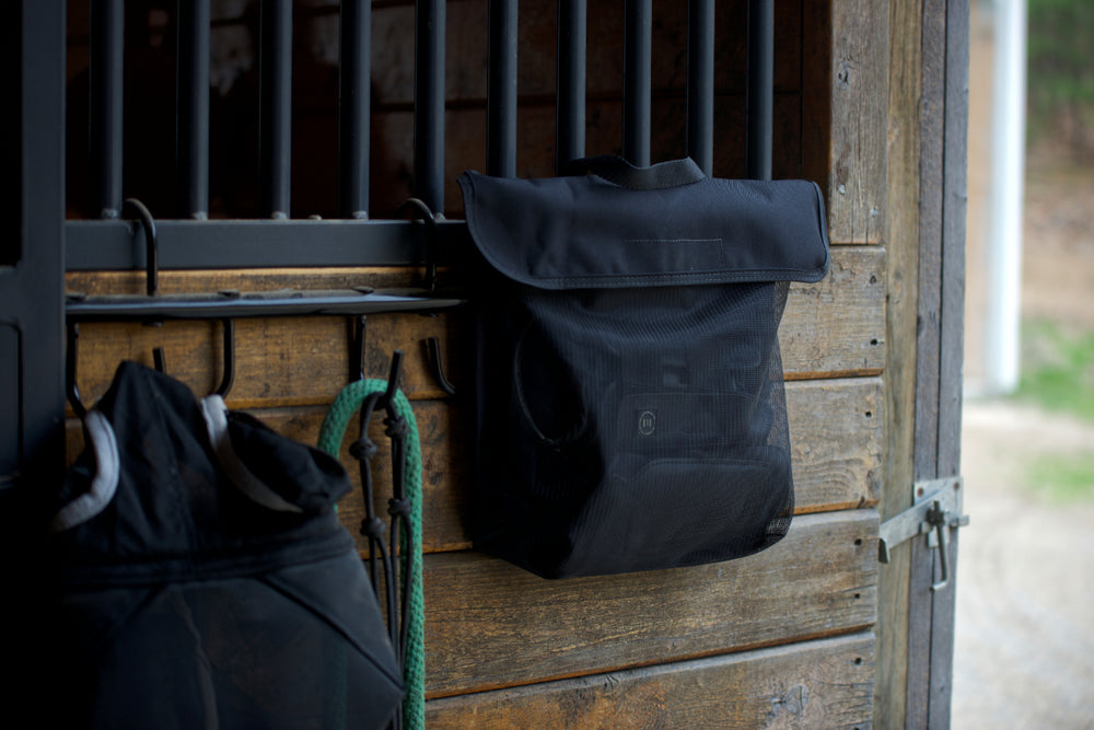 stall front boot bag